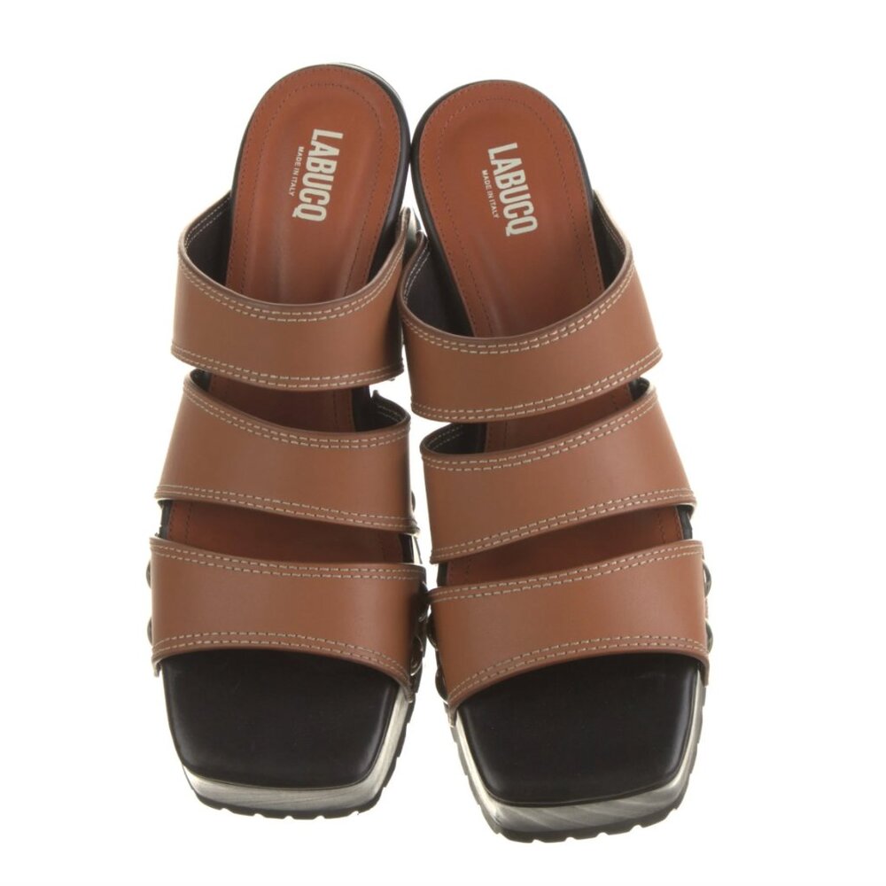 Labucq Slog Tan (39) - Like new, sample size shoe - Picture 3 of 14